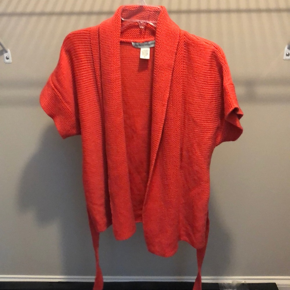 Short sleeve cardigan with tie